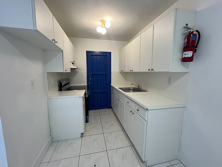 13262 Aswan Rd #8 — Photo 7