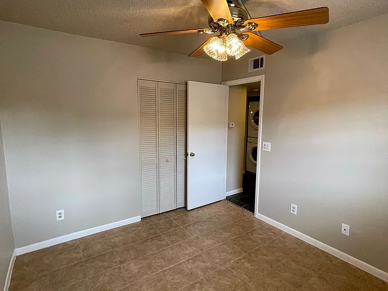 1664 Sunny Brook Ln NE #K101 — Photo 17