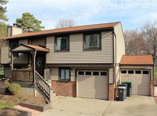 135 McDonald Dr, Cranberry Township, PA 16066