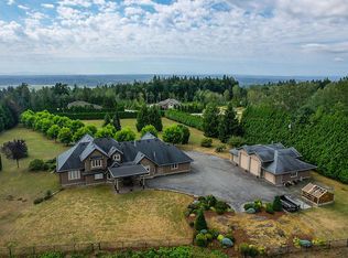 10270 Rolley Cres, Maple Ridge, BC V2W 1J9