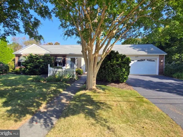 107 E Hoffecker St, Middletown, DE 19709