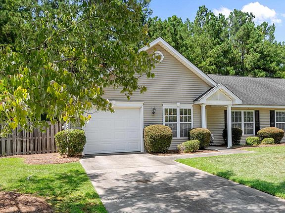 2nd image of 106 Park Meadow Dr