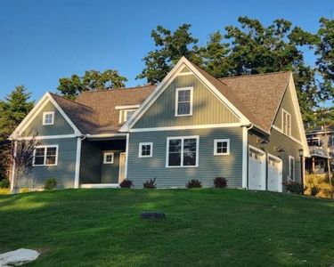 8 Overlook Circle, Auburn, NH, 03032