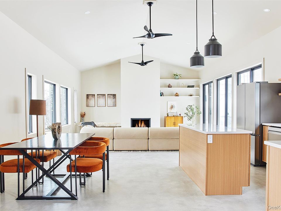 1st image of 305 Old Danzer Road