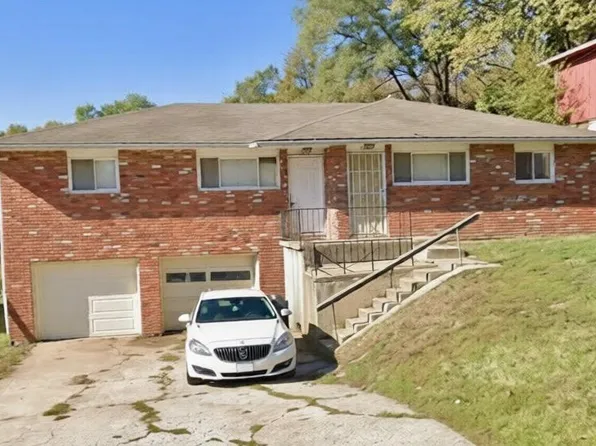 1434 N 63rd Ter, Kansas City, KS 66102
