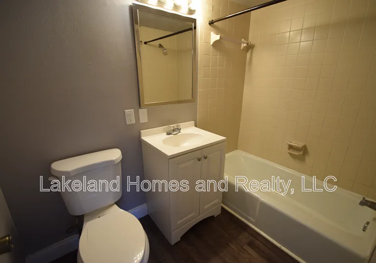 1005 S New York Ave #6 — Photo 9