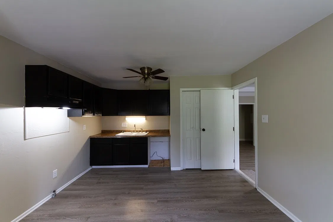 3 bed 1.5 bath. Eastside Indy. Forest Manor Neighborhood — Photo 1