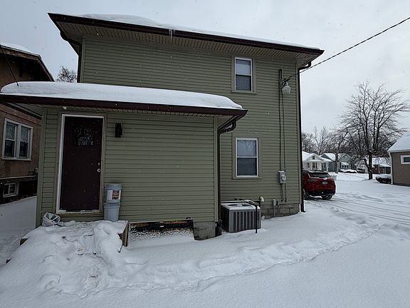 2nd image of 2045 Litchfield Ave
