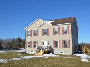 12 Armstrong Rd, Lansing, NY 14882