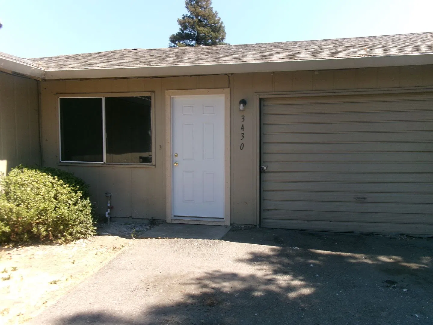 3428 — Photo 2
