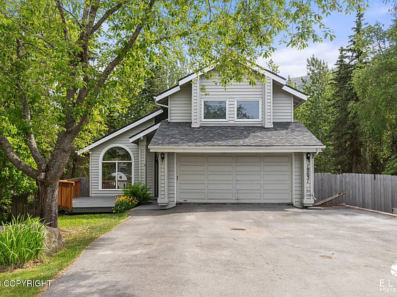 2nd image of 18631 Little Cape Cir