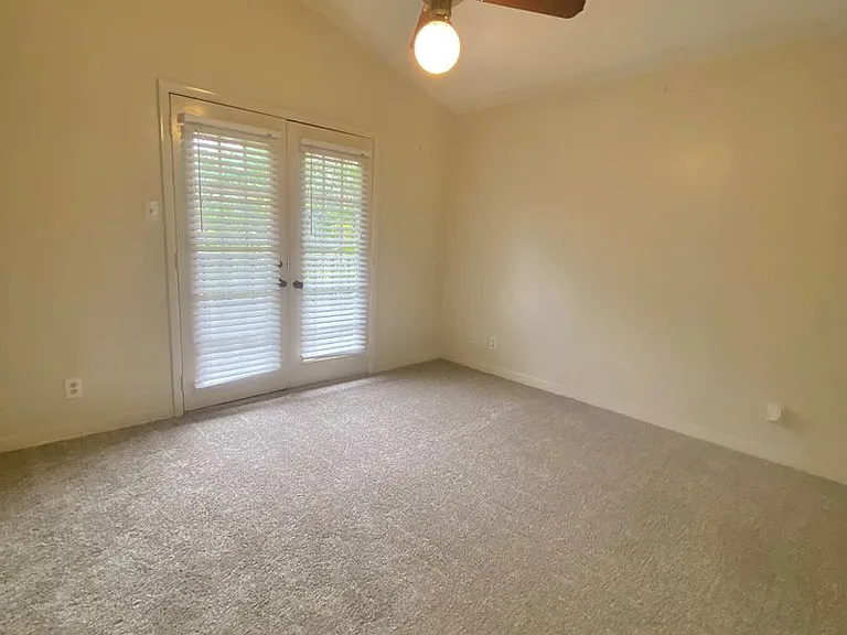 2216 San Gabriel St #304 — Photo 22