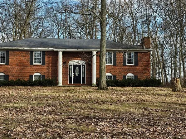 1570 Morgan Ross Rd, Hamilton, OH 45013