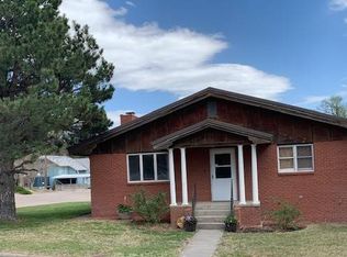411 N Gates St, Syracuse, KS 67878