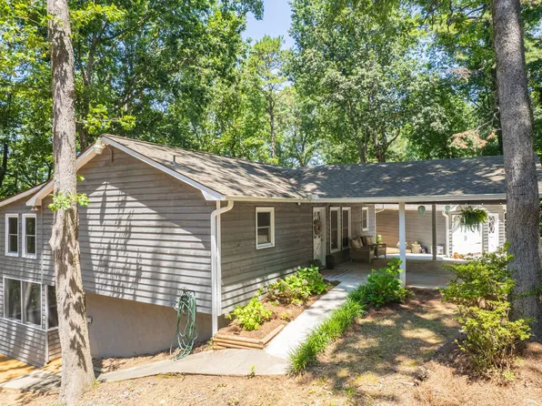 396 Cardinal Ln, Toccoa, GA 30577