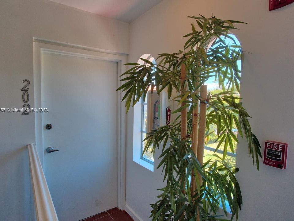 1st image of 1450 Meridian Ave #202