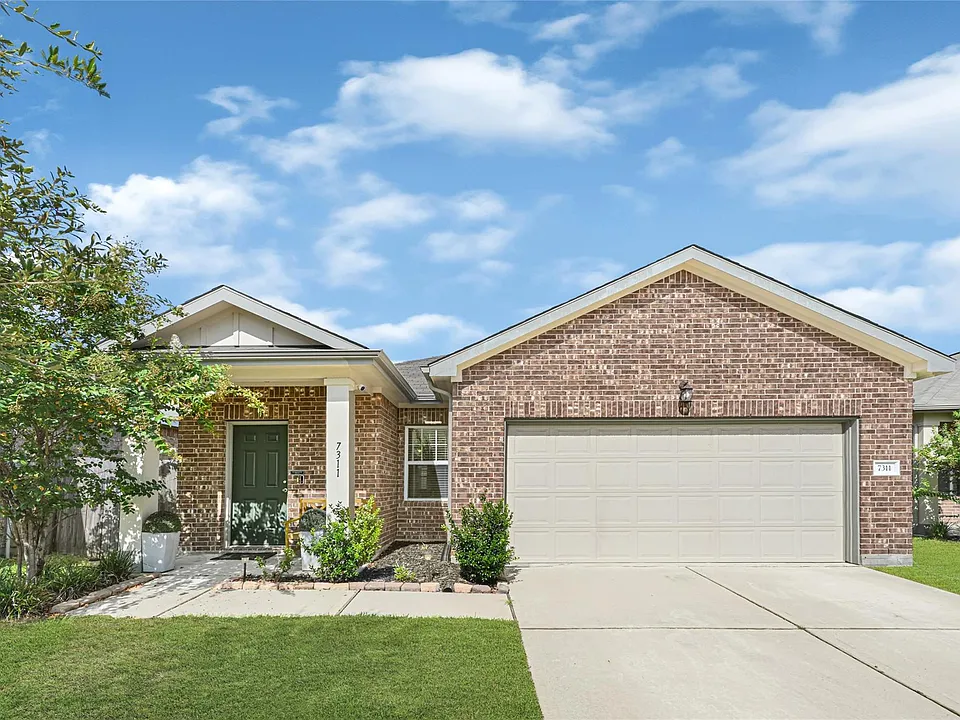 7311 Roseshine Dr