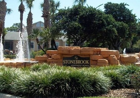 1st image of 1105 Stonebrook Dr