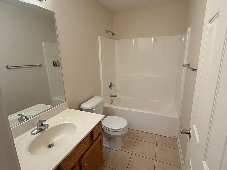7024 Autumn Dr #7024 — Photo 5