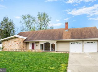 12613 Buckingham Dr, Bowie, MD 20715