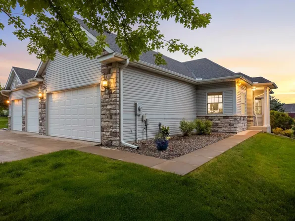 746 Gilfillan Ln, Saint Paul, MN 55127