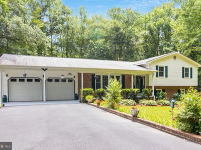 7437 Woodhaven Dr, La Plata, MD, 20646