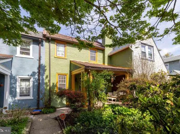 217 W Durand St, Philadelphia, PA 19119