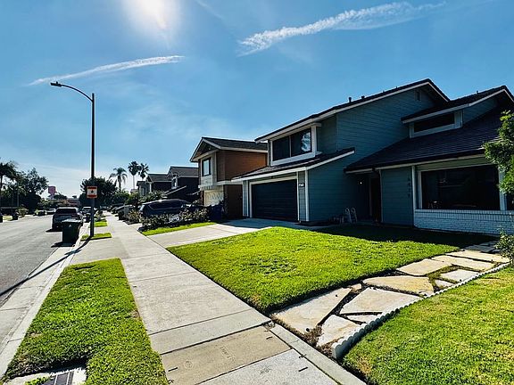 2nd image of 6479 Bradley Pl