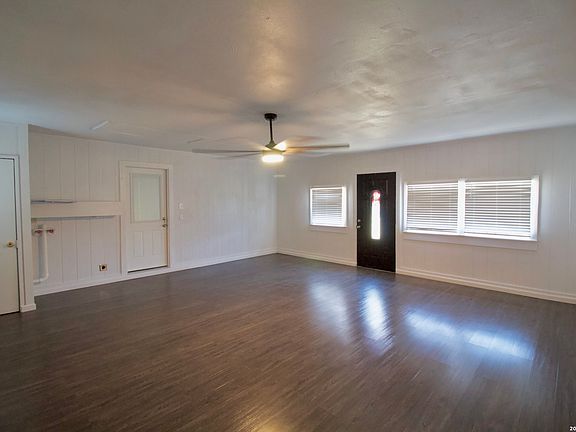 4th image of 1203 Yosemite