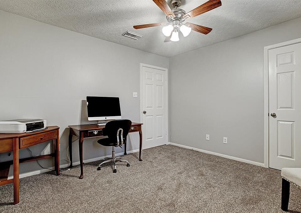 1st image of 3124 Pebble Bay Dr
