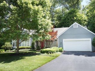 7916 Indian Bluff Ln, Cincinnati, OH