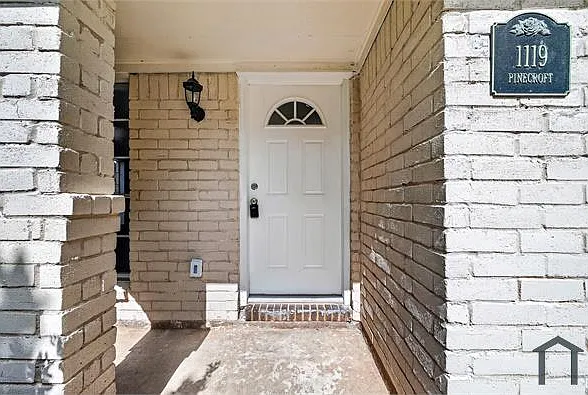 1119 Pinecroft Dr — Photo 40