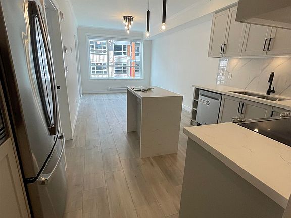 5th image of 12109 223rd St #228