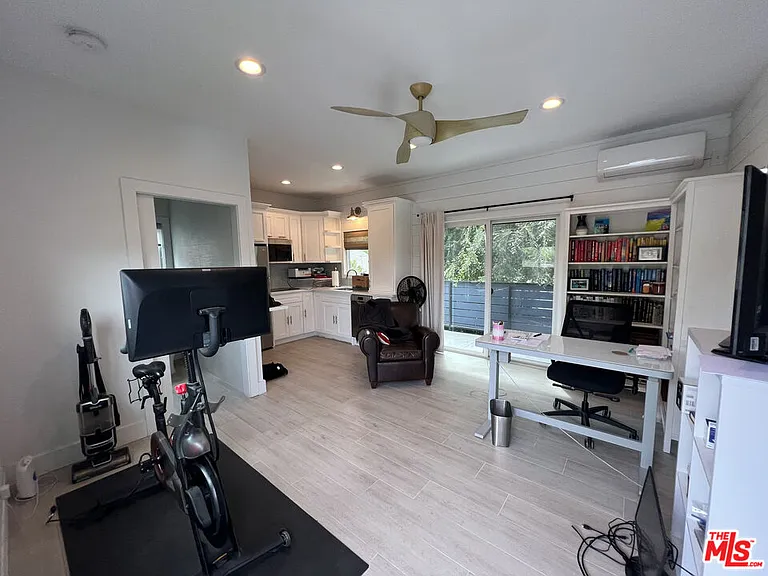 3350 McLaughlin Ave — Photo 34