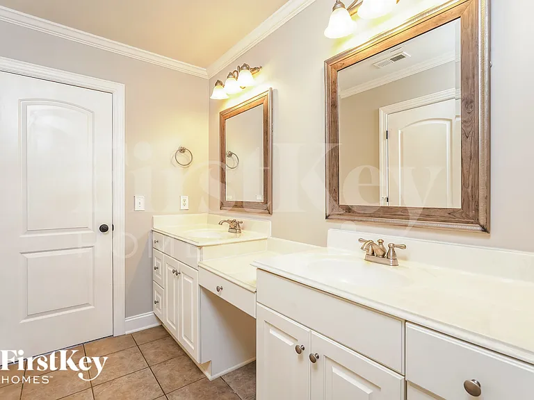 1088 Feldspar Ln — Photo 12