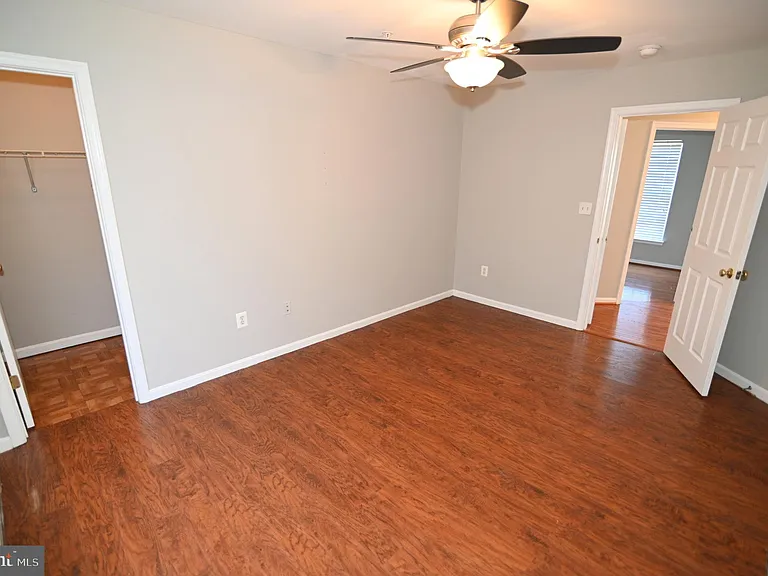4502 Rockdale Ln — Photo 41