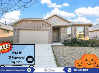 15524 Balham Pass, Justin, TX 76247