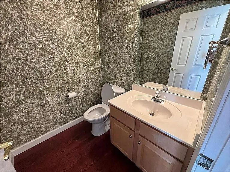 8874 Linden Lake Rd — Photo 17