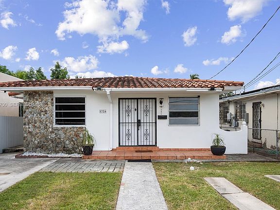 2nd image of 5726 SW 20th St