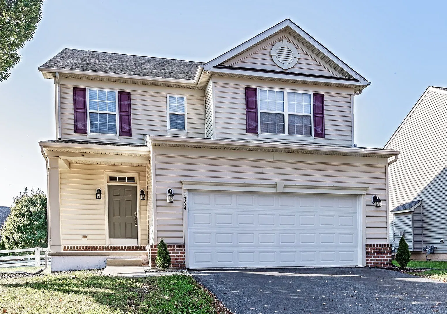 Middletown - 4 bedroom, 2.5 bath in Willow Grove Mill — Photo 1