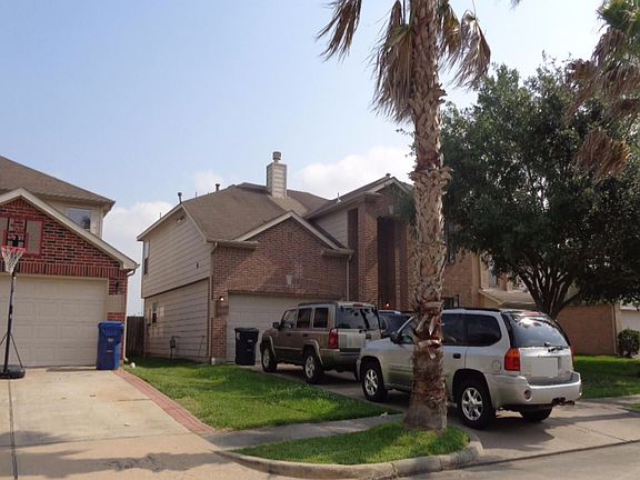 2nd image of 16126 Dawn Marie Ln