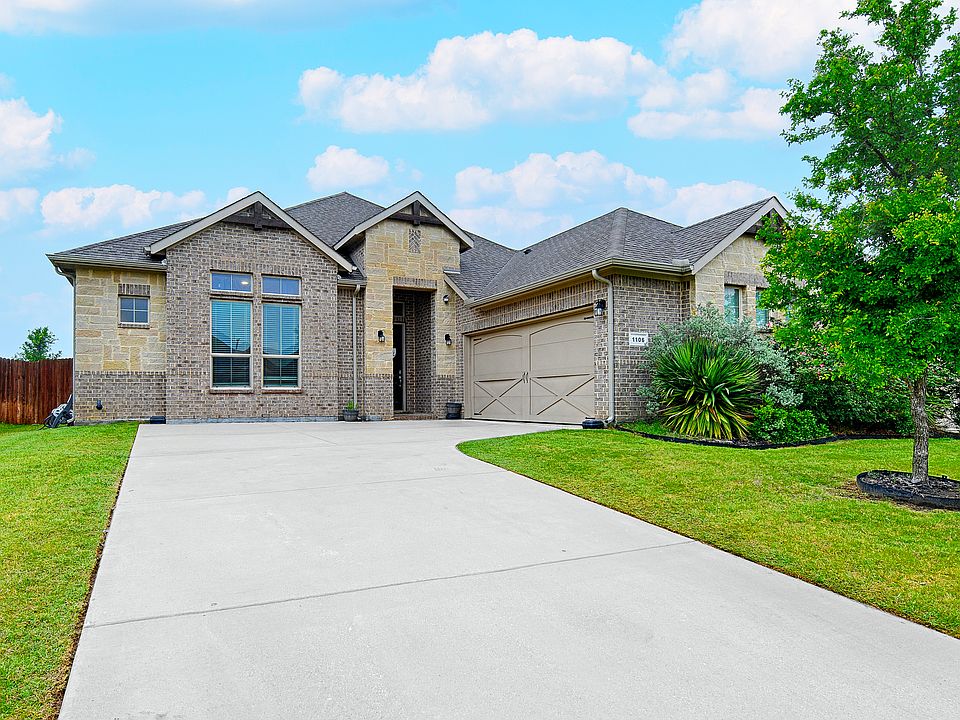 1st image of 1106 Silver Oak Dr