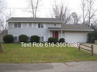 50 Chary Ln, Sparta, MI 49345