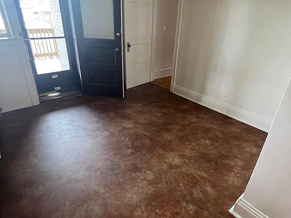 3rd image of 5637 S Dorchester Ave APT 3