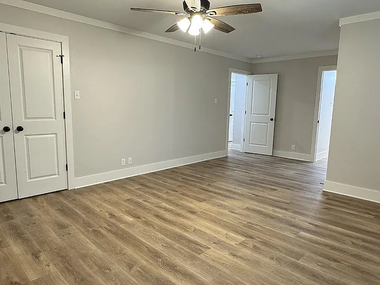 200 Wall Williams Rd — Photo 21