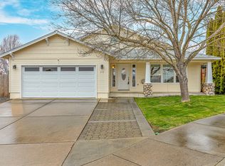 519 Winston Ct, Eagle Pt, OR 97524