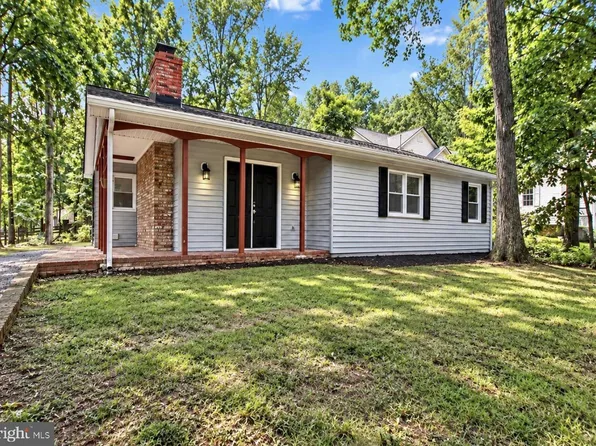 3606 Lakeview Pkwy, Locust Grove, VA 22508