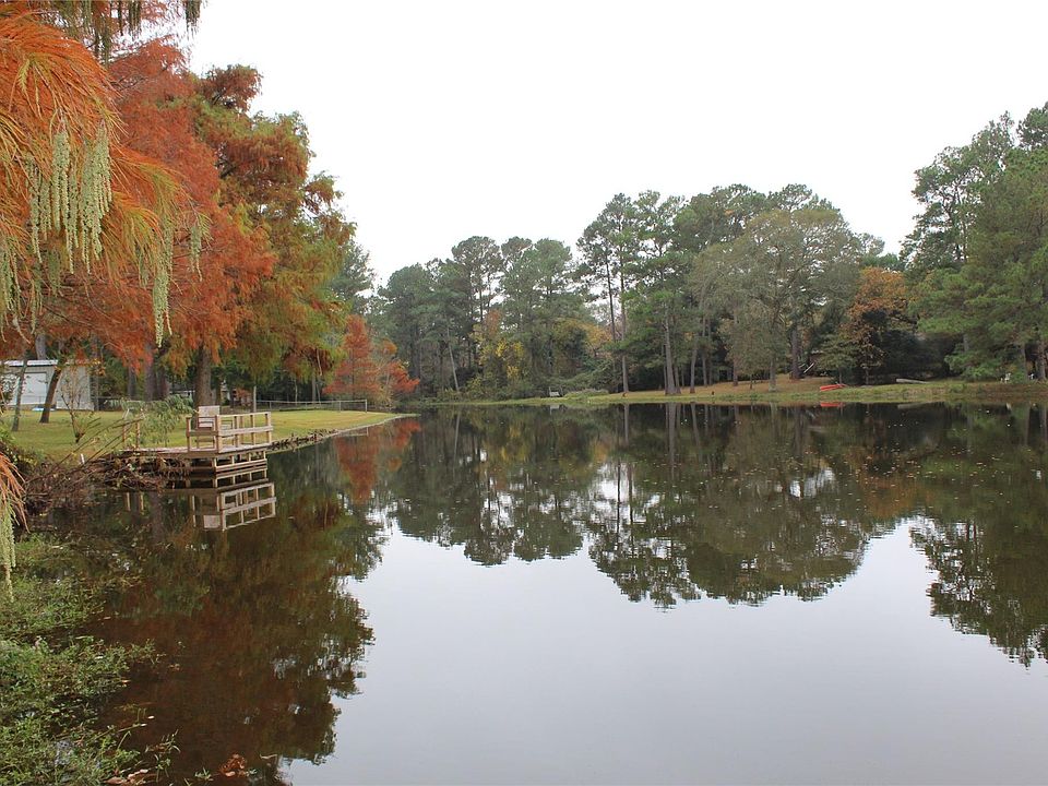 1st image of 29181 E Lake Dr
