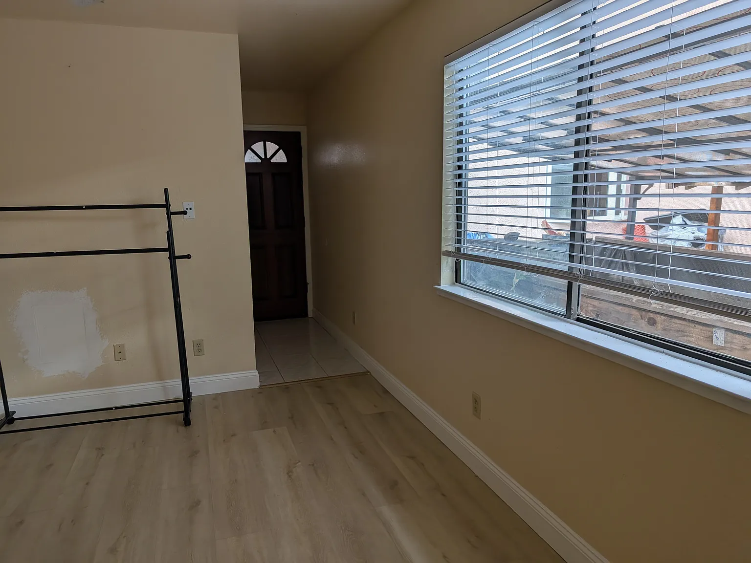 1 bed, 350 sqft, $1,850 — Photo 2