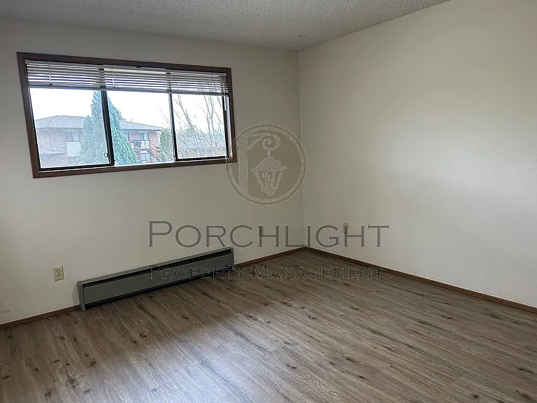 La Villa Apartments — Photo 45